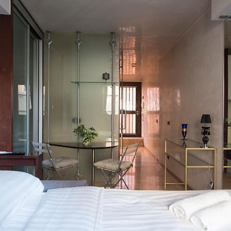 Youhosty - Duomo Studio Apartment Milan Exterior photo